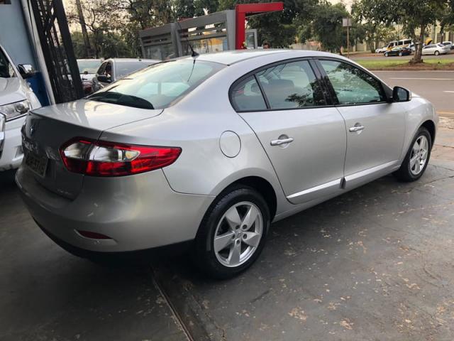RENAULT FLUENCE DYNAMIQUE 2.0 - Foto 6