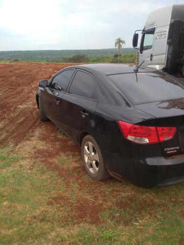 Kia Cerato 2011 automatico automático completo