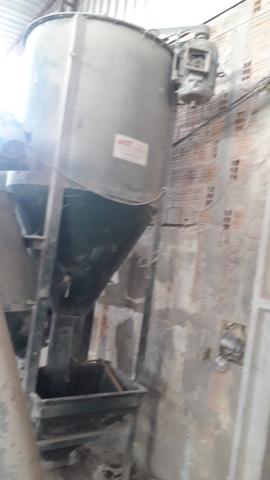 Vendo máquinas de fazer argamassa - Foto 4