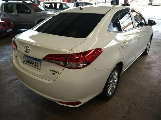 Toyota yaris sedan xl ano 2019 automatico - Foto 4