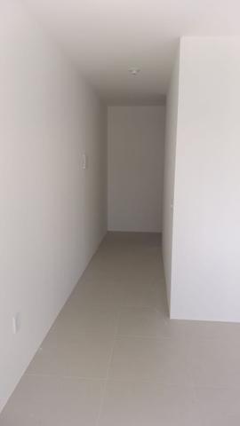 Casa terrea 2dorm 1suite C/estrutura segundo piso em otima localização - Foto 8
