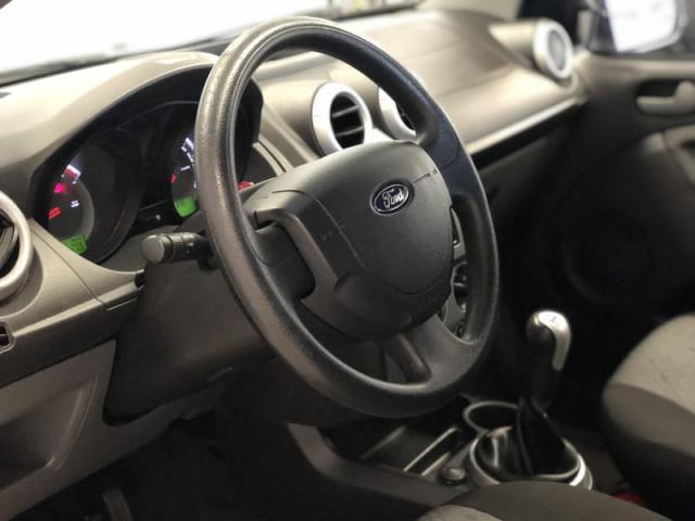 FORD FIESTA SE 1.6 8V FLEX 5P 2014 - Foto 8