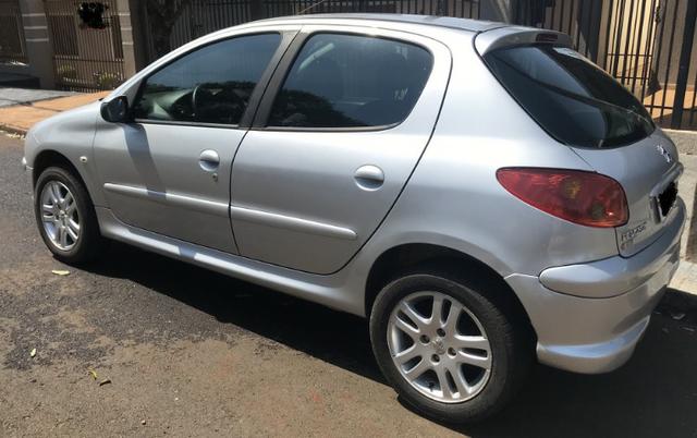 Peugeot 206 Sensation 1.4 Flex 2007 - Foto 3