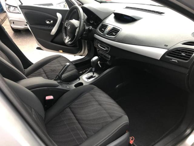 RENAULT FLUENCE DYNAMIQUE 2.0 - Foto 12