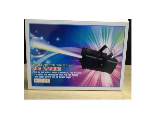 Maquina De Fumaça 600w C/ Controle Wireless + Liquido