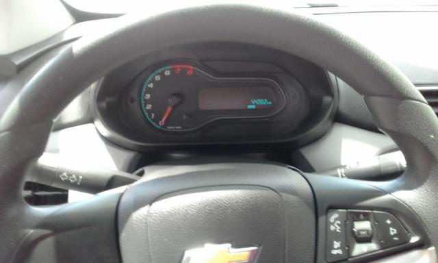 Onix Hatch LT 1.4 Flex Completo - Foto 17