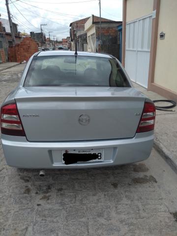 Astra Sedan Advantage 2.0 2011 - Foto 2
