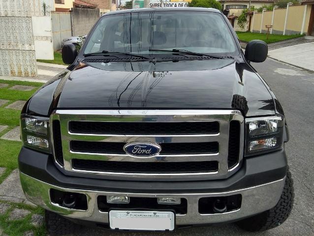 Ford F250 4x4 - Foto 2