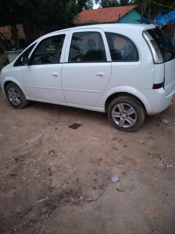 Vendo um carro - Foto 2