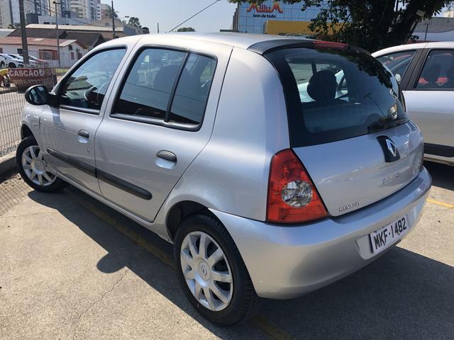 Clio 2012 completo com apenas 65.000 km revisado e emplacado 2020.(Pneus novos) - Foto 11