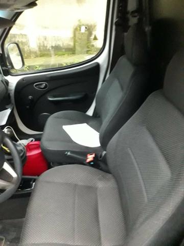 Fiat Doblo Cargo 1.8 2014 - Foto 3