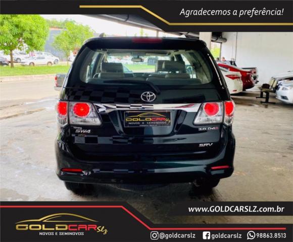 HILUX SW4 2014/2015 3.0 SRV 4X4 7 LUGARES 16V TURBO INTERCOOLER DIESEL 4P AUTOMÁTICO - Foto 5
