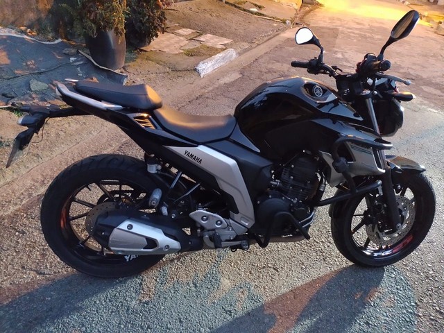YAMAHA FAZER 250