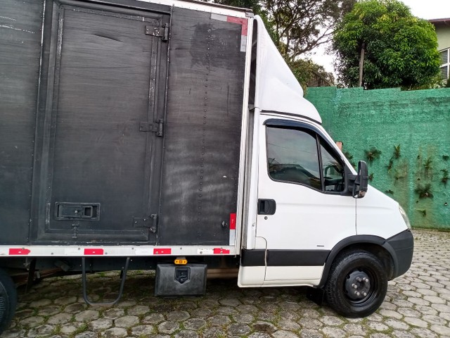 CAMINHÃO