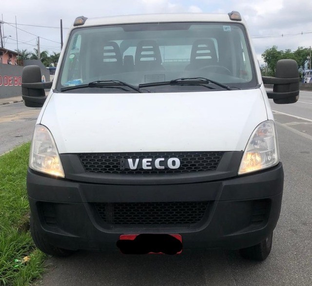 IVECO DAILY 35S14 2017 PLATAFORMA