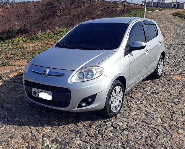 VENDO PALIO ESSENCE 1.6 DUALOGIC 2013 COMPLETO
