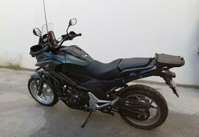 LINDA MOTO HONDA A VENDA