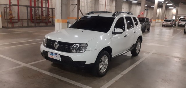 DUSTER 2018 AUTOMÁTICA COMPLETA
