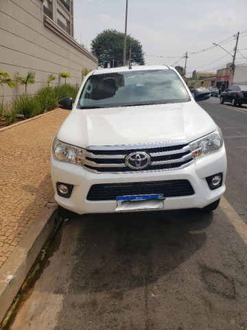 LINDA HILUX 2018 MANUAL. BAIXA KM. PARTICULAR