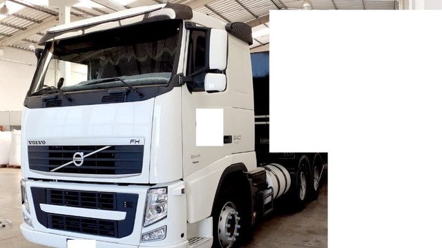 CAMINHÃO VOLVO FH 540 6X4 TRAÇADO ANO 2013