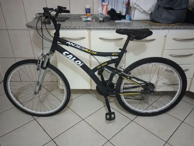 Bicicleta aro 26 Caloi 