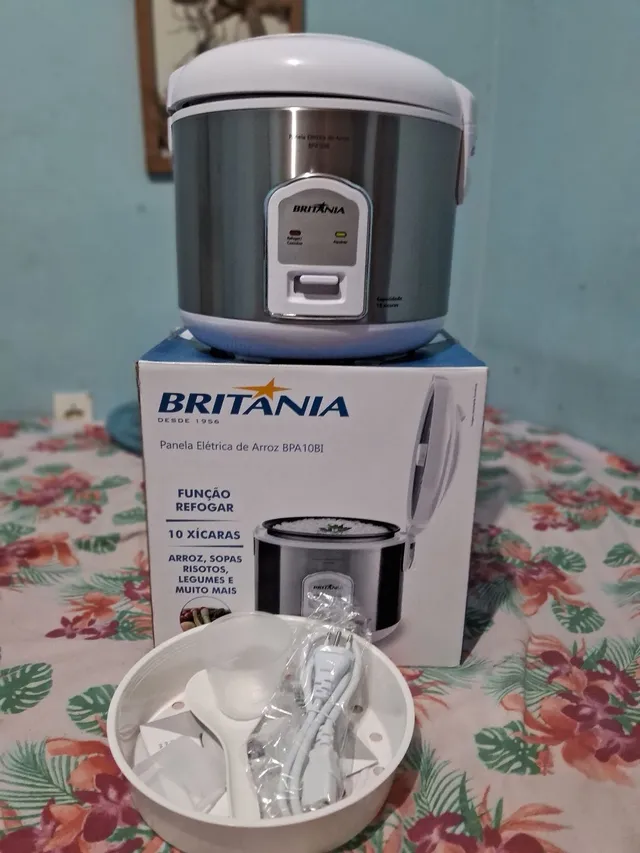 Olla Eléctrica de Arroz Britânia BPA5PI 400W 220V/60Hz