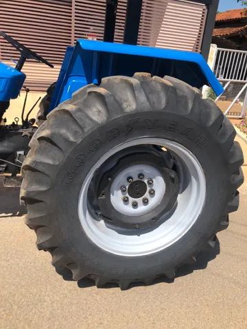 Trator Ford  - Foto 3