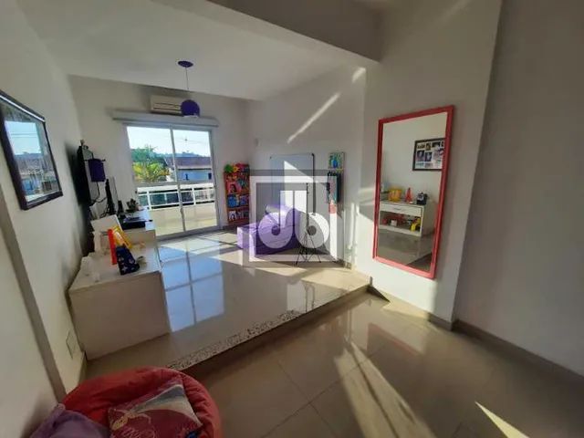 Casa em condomínio-Anil-Jacarepaguá-excelente - varandas - piscina -salão em 3 ambientes - - Foto 9
