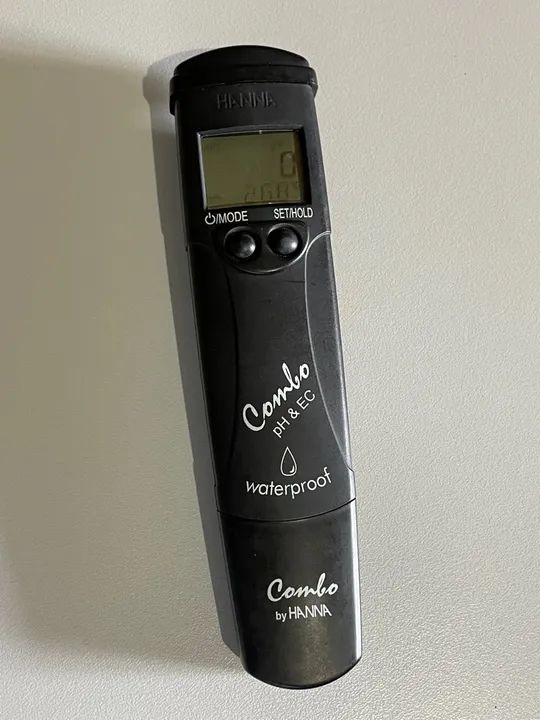 Medidor portátil pH/EC/TDS temperatura faixa baixa Hanna - Foto 4