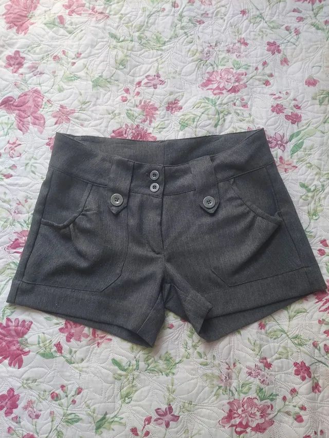 Short alfaiataria tamanho 40