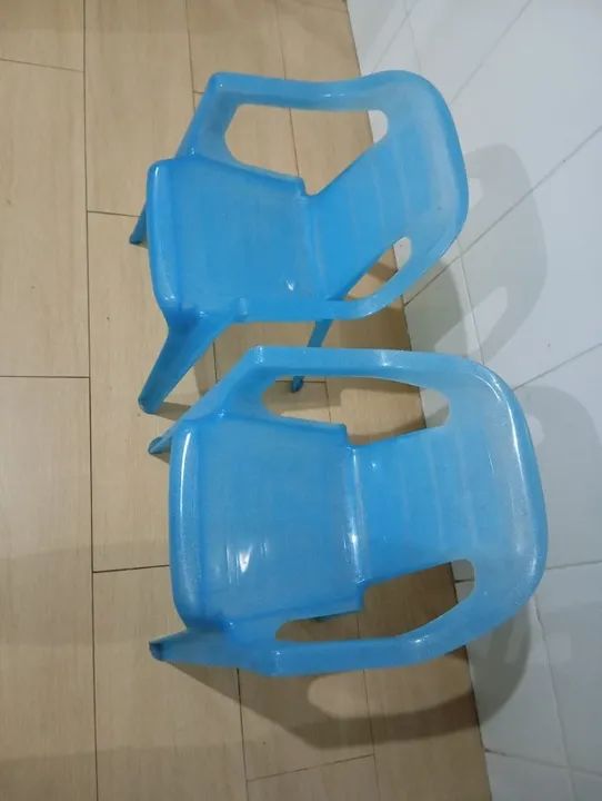 2 Cadeiras Mini Poltronas Infantil - Usadas - Foto 3