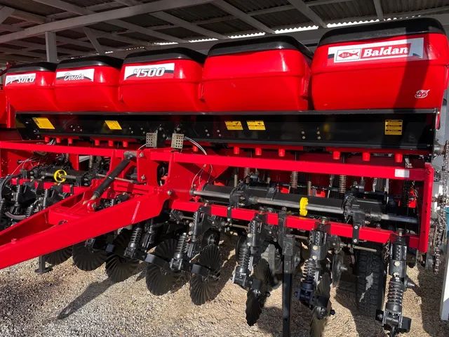 Plantadeira 10 linhas 2013  - Foto 2