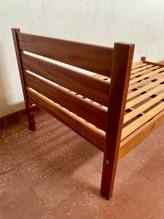 Cama de Solteiro 90cm em Madeira Maciça - Muiracatiara - Foto 5