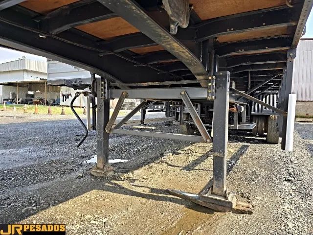 carreta bitrenzao graneleira estrada 2022 seminovo sem pneus - Foto 13