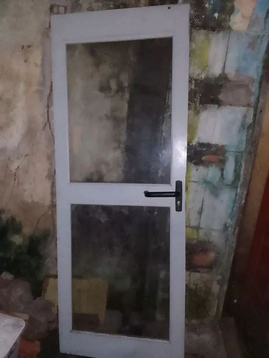 Porta de madeira com vidro - Foto 4