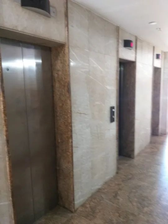Alugo Sala Av. Churchill - Centro - RJ. - Foto 5