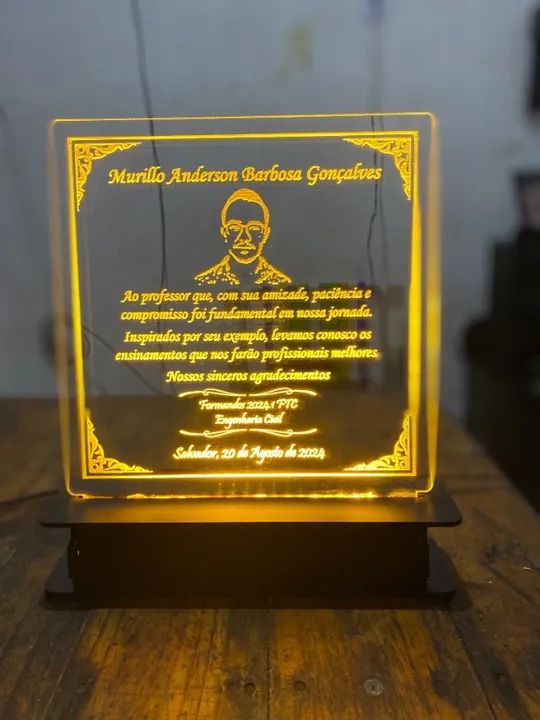  Luminária Personalizada em Acrílico - Foto 3