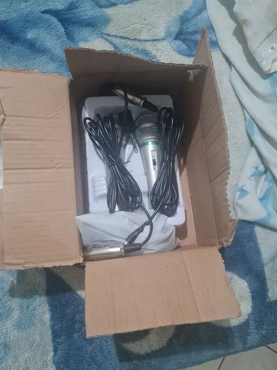 Microfone de fio ótimo estado para karaoke - Foto 2
