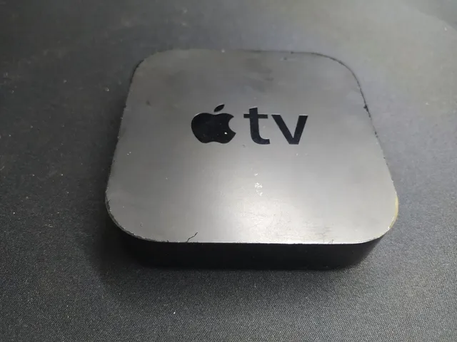 Apple TV mod A1378 na caixa