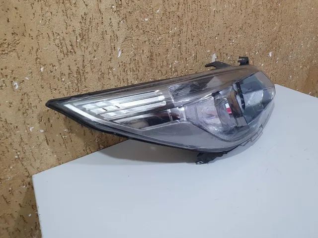 Farol direito Spin 12/18  - Foto 3