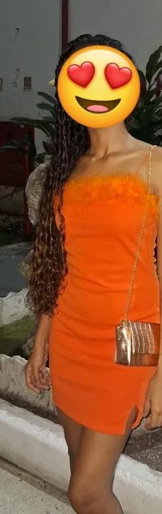 VENDE-SE VESTIDO DE FESTA