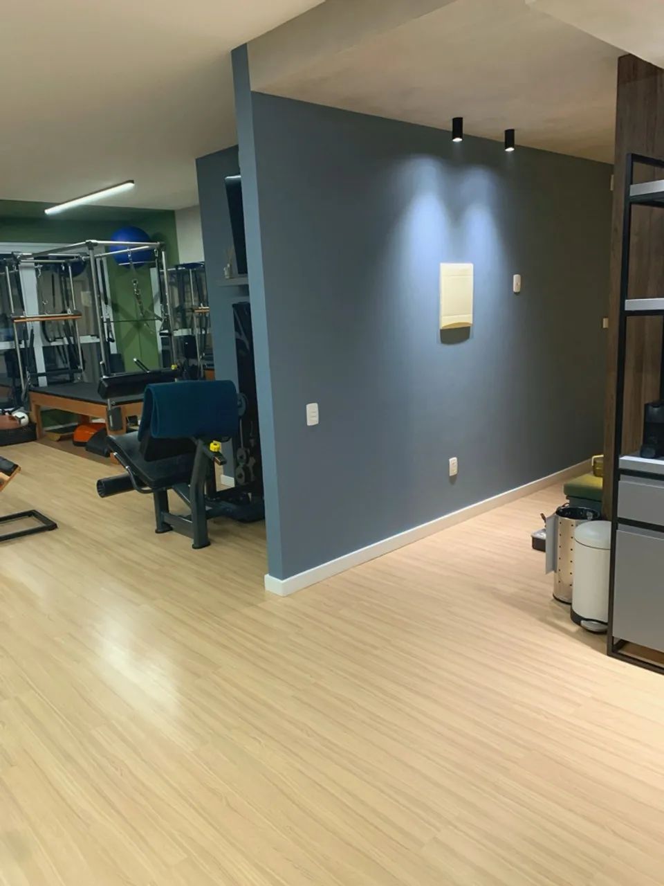 Instalação de Piso Laminado e Rodapés | Qualidade Profissional - Foto 3