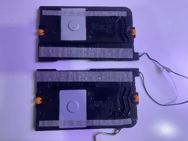Par AutoFalante Samsung 50au8000