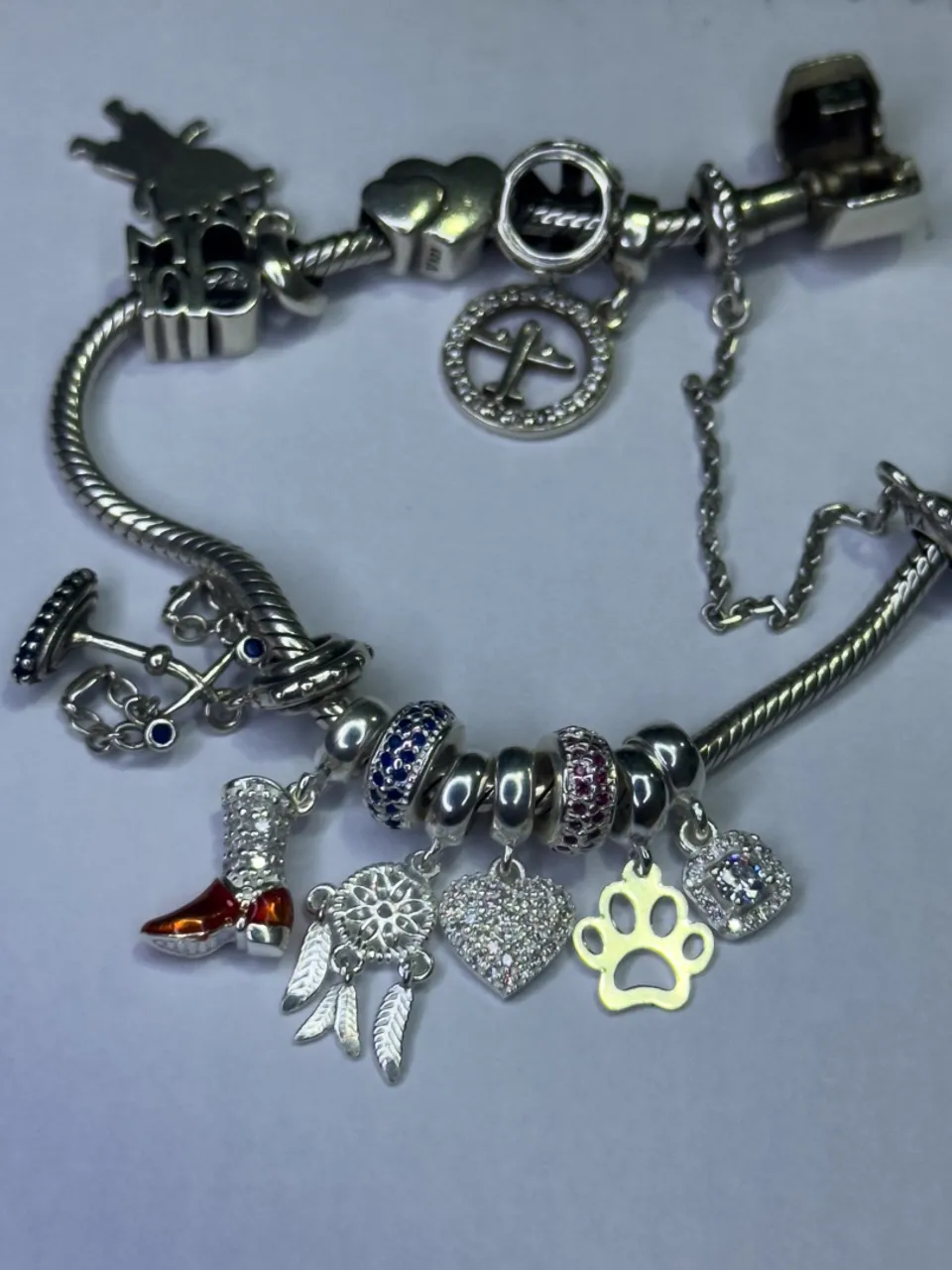 Pulseira Vivara original Charm Prata com 4 Berloques Delicados e uma trava de segurança
