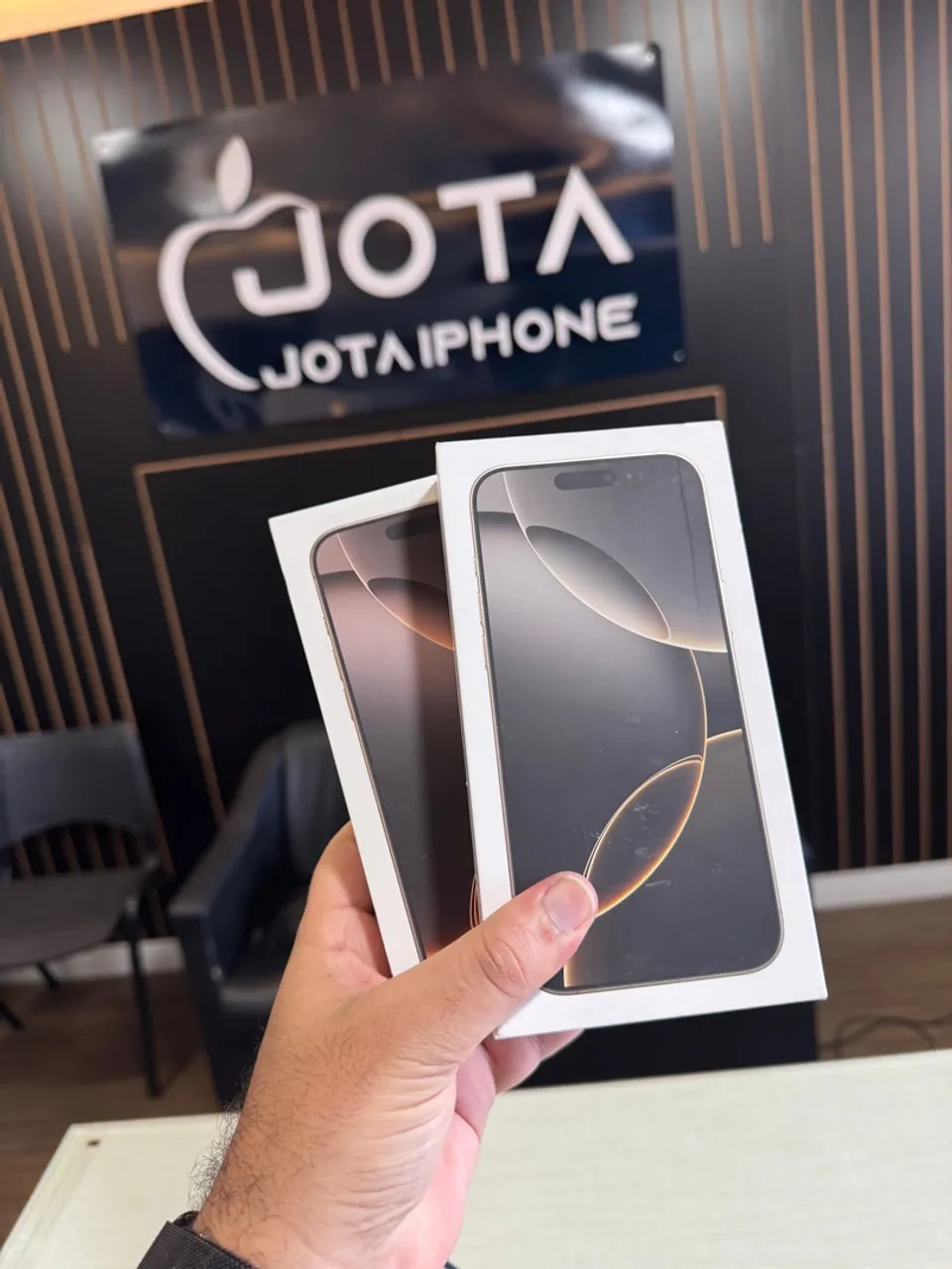 iphone 16 pro Max NOVO ME CHAMA