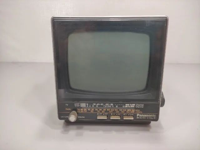 Mini TV Portátil Panasonic P&b Funciona Leia Spl (Usado)