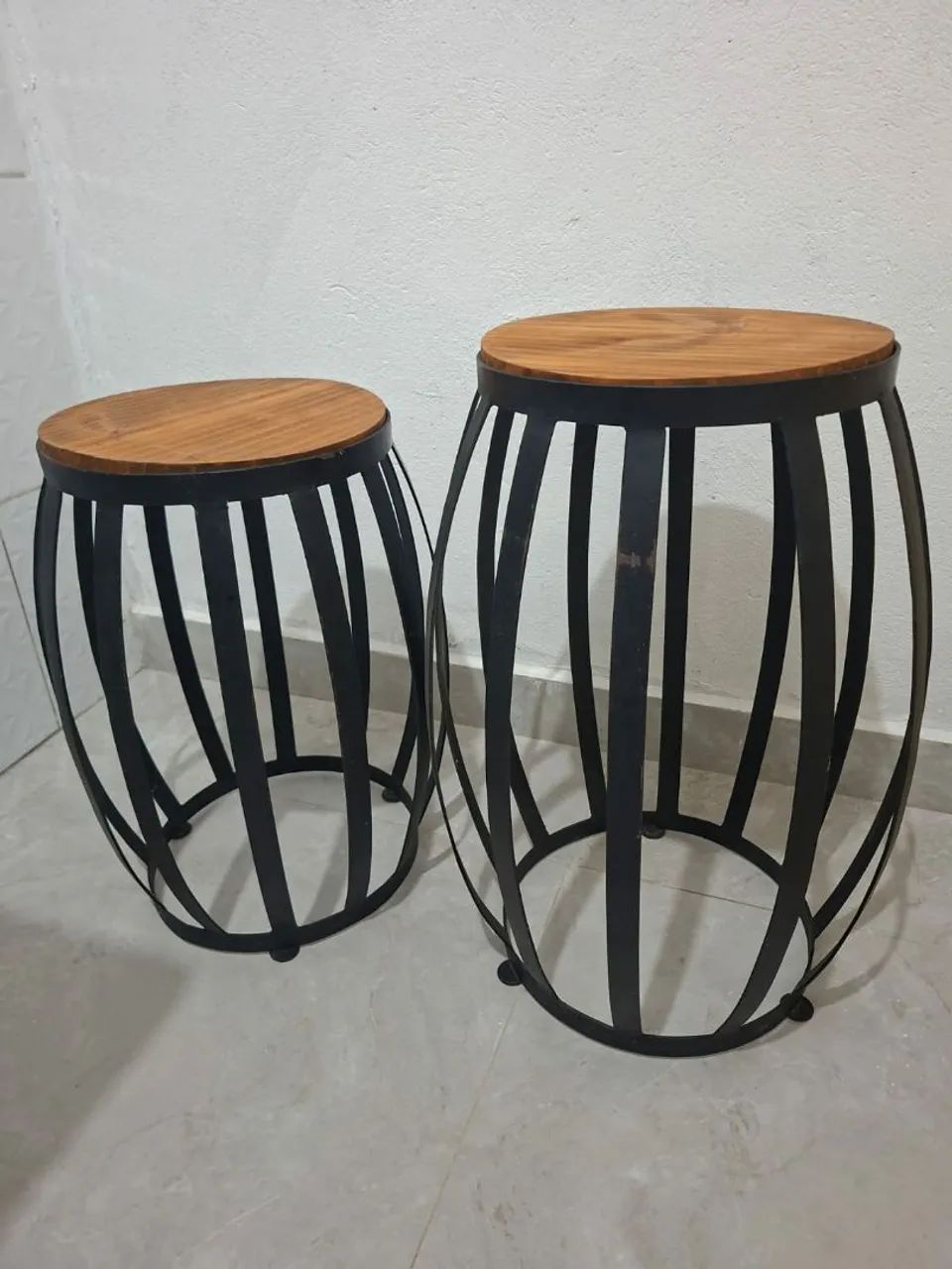 Conjunto gardens de ferro e madeira