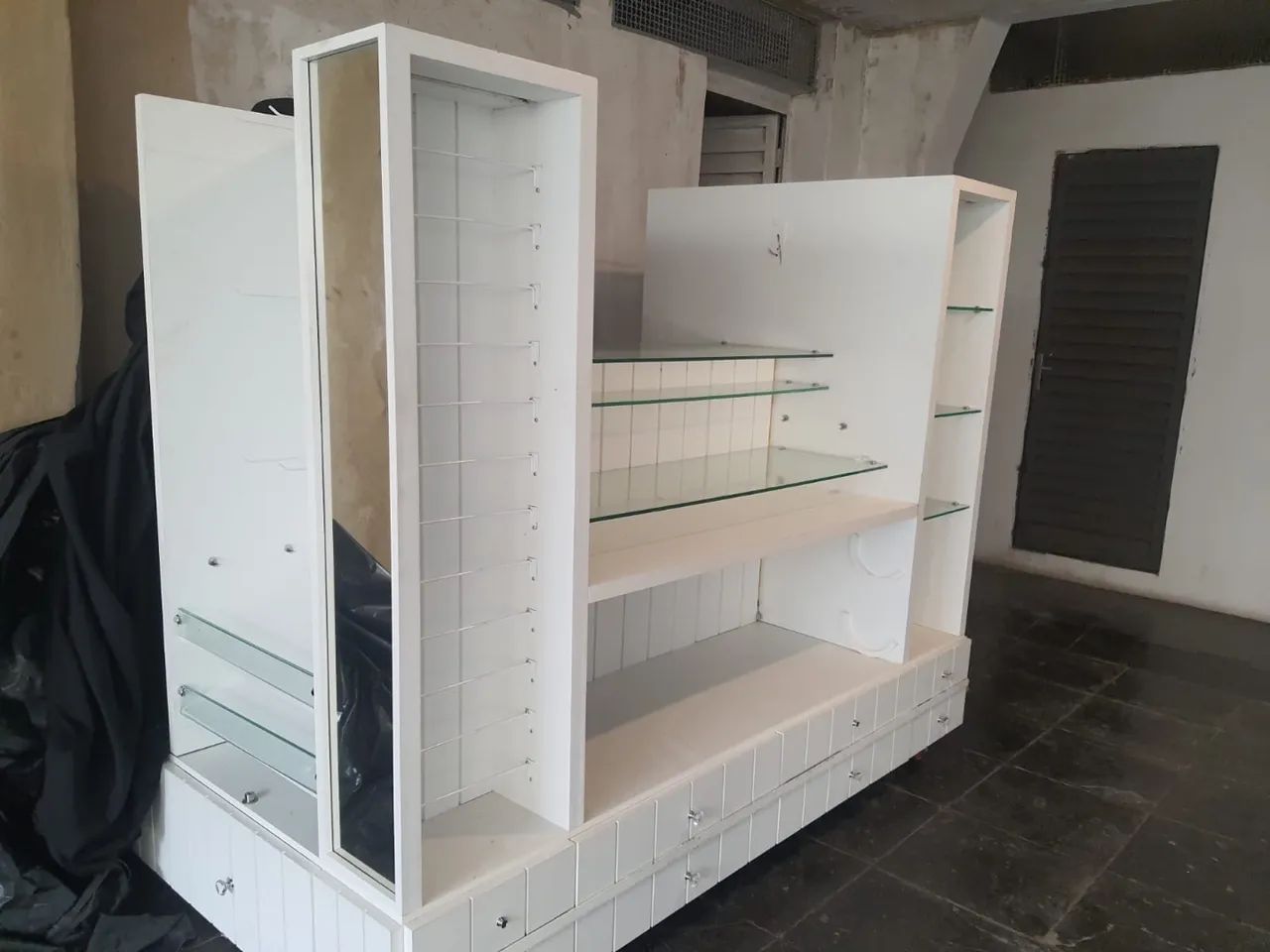 EXPOSITOR MADEIRA - Foto 2