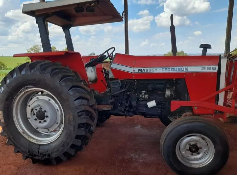 Trator MF 265