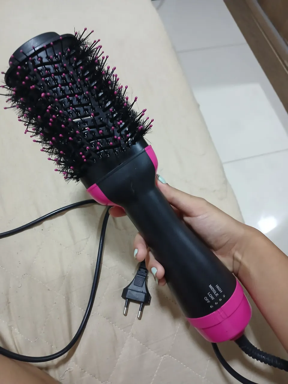 Escova Secadora Modeladora 3 em 1